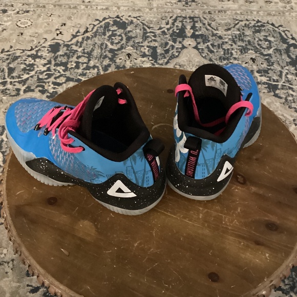 Peak Tennis Shoes, 7, Blue &   Pink - Picture 6 of 6